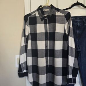 LOFT Monochrome Plaid Shirt